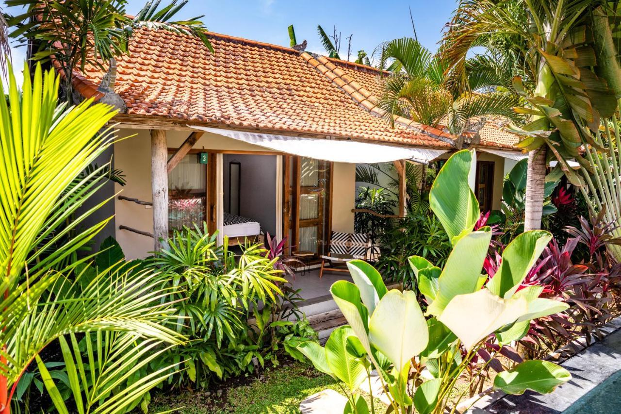 Seaside Tribe - Boutique Surf Stay&Retreat Tanah Lot Extérieur photo